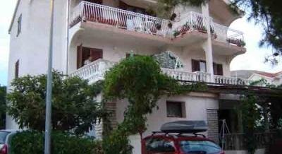 Apartments-Funke, Privatunterkunft im Ort Primošten, Kroatien